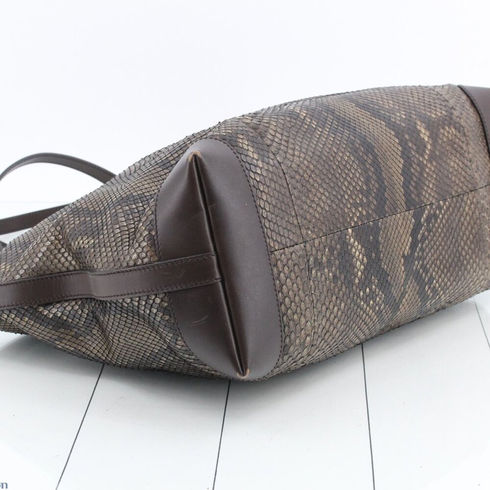 Gucci Python Tote Bag with Pouch - image 5